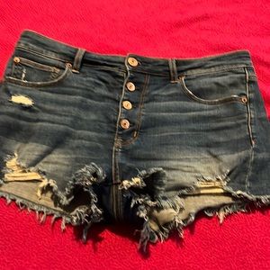 American Eagle shorts excellent condition size 12